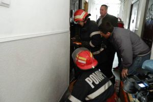 Pompierii, puşi pe drumuri degeaba. Sătmărenii care au tras o sperietură soră cu moartea
