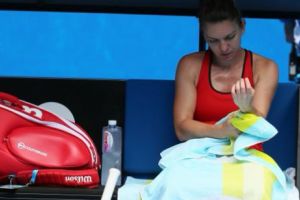 Halep, TAXATĂ DUR de o legendă a tensiului: „Un număr 1 mondial nu se comportă aşa!”
