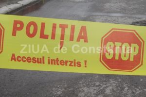 Bucuresti. Barbat taiat intr-o statie de autobuz. Politistii ii cauta pe agresori