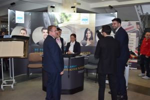 Prima ediţie a bursei locurilor de muncă pentru studenţii UAV. Gabriela Szabo a dezvăluit reţeta performanţei