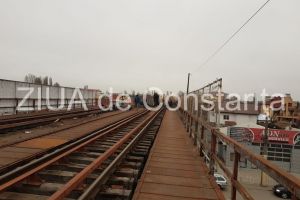 Alerta! Pericol de explozie! Un tren cu vagoane cistrerne a deraiat  in zona podului de la IPMC!