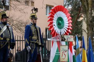 FOTOGALERIE: Revendicări, dorinţe şi urări de Ziua Maghiarilor de Pretutindeni, la Târgu-Mureş