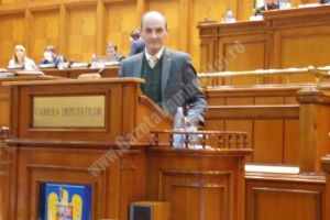 Agenda parlamentară: Dumitru Lupescu (USR) – De la 1 iulie se interzice comercializarea pungilor de transport din plastic cu mâner
