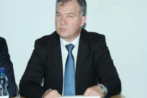 Cine şi-l asumă pe Baloşin? Omul liberalilor, bănuit de activităţi ilegale la Prim Transprest