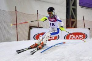 „Schiul alpin uneşte oamenii iubitori de adrenalină şi natură!”  Interviu cu schioara Adriana Cozanu, membră a C.S. „Alpin” Sfântu Gheorghe