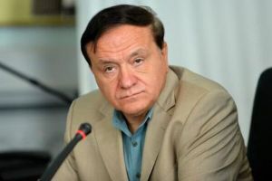 Căncescu se oferă în audienţă la Comisia parlamentară de control a SRI