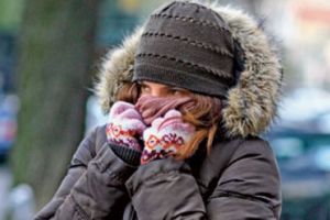 Informare meteorologică ANM: Luni şi marţi – lapoviţă şi ninsori în toată ţara. Vremea se va menţine deosebit de rece