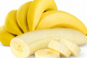 Cum îţi menţii sănătatea intactă: Beneficiile consumului de banane la micul dejun