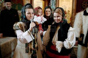 Proiectul „10 pentru folclor” a depăşit graniţele judeţului