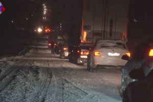 Circulaţie în condiţii foarte grele şi blocaje temporare pe drumurile naţionale