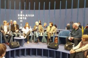 Circ şi foame la Târgul de Carte de la Leipzig. Agenţii sanitari nemţi au evacuat marmitele cu mâncare şi lăutarii lui Dinescu