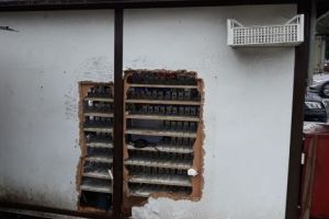 Spărgătorii de chioşcuri rămân „autori necunoscuţi”