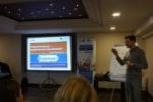 „Ar fi bine ca oamenii să înţeleagă drepturile omului la acelaşi nivel pentru orice persoană, indiferent de orientarea sexuală“