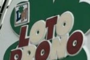 Lovitură după lovitură date la o agenţie Loto din Reşiţa!