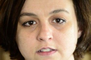 A apărut PRIMA doamnă CANDIDAT la PREȘEDINȚIE. Promite FRUMOS!