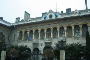 Primăria Hunedoarei caută arhitect-şef