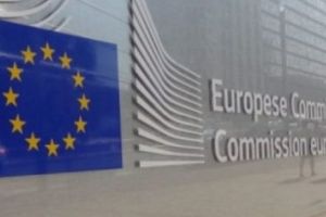 MISTERUL  „LISTEI NEGRE”. Comisia Europeană, prima REACȚIE şi prima FOFILARE în SCANDALUL condamnărilor cerute în România. Acuzaţii la nivel înalt!