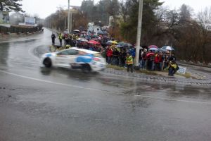 Mai multe tronsoane de drumuri naţionale şi străzi din Braşov vor fi închise în weekend