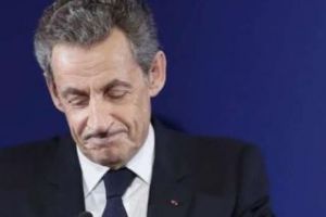 Fostul preşedinte francez, Nikolas Sarkozy, reţinut de poliţişti