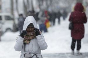 LAPOVIŢĂ, NINSOARE ŞI POLEI PÂNĂ MARŢI LA ORA 21:00