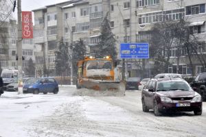 Sfaturile Poliţiei Rutiere pentru şoferi şi pietoni