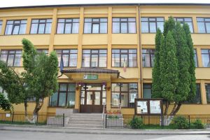 Școala Gimnazială Nr. 10 demarează „Se poate altfel”, proiect de educaţie economică ...