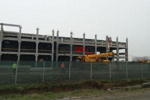 FOTO. Lucrări în ritm alert! În câteva luni se deschide fabrica ALU MENZIKEN din Medieşu Aurit