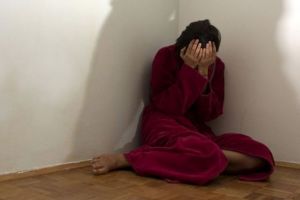 Barbat din Ghioroiu arestat pentru tentativă de viol şi violare de domiciliu