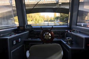 Vaporasele au ajuns in statia instantei. Primaria a dat in judecata Min. Transporturilor si Guvernul