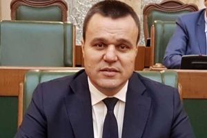 Senatul a respins instituirea Zilei Instituţiei Prefectului/ Eugen Pîrvulescu: “Avem alte priorităţi şi nu trebuie să mai născocim astfel de legi absurde”