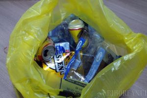 Reformă în reciclare: Cetăţenii ar putea plăti 2 lei pentru fiecare ambalaj reutilizabil, iar sistemul 