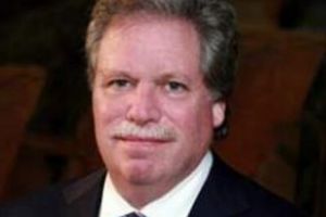 Broidy, aliatul lui TRUMP, a notificat QATAR că are DOVADA că l-a SPIONAT