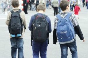 Gestul unui profesor de Centenar! A luat 6.000 lei credit şi a dus copii într-o excursie