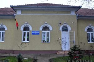 Final de anchetă la Grădiniţa 31: Educatoarea acuzată de părinţi că a bătut copiii a fost reclamată la Poliţie şi DGASPC Bihor