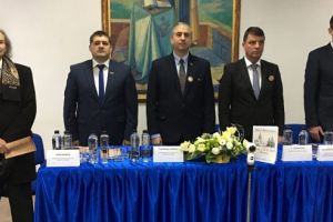 FOTOGALERIE: Despre unirea României cu Basarabia, între voinţă şi putinţă la Universitatea „Dimitrie Cantemir”