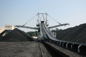 Prinşi la furat componente ale benzilor transportoare de minereu