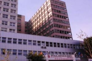 Brancardierul pedofil de la Spitalul Judeţean Baia Mare a fost arestat preventiv