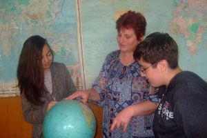 Elevii geografi vâlceni la înălţime