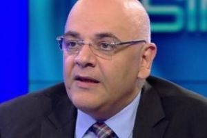 Raed Arafat vrea să interzică ţigările electronice