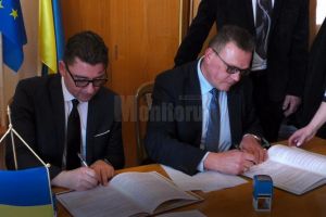 Spitalul Municipal Rădăuţi şi Spitalul Raional din Storojineţ - Ucraina au semnat un ...