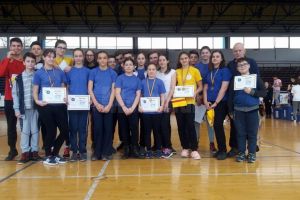 CSŞ Rădăuţi a dominat naţionalele în sală pentru cadeţi, juniori II şi copii