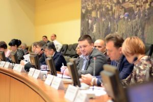 Doar cinci consilieri au depus raportul de activitate pe anul trecut