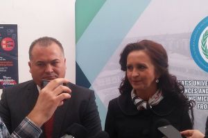 Ministrul pentru Romanii de Pretutindeni vrea sa stie soarta studentilor cu parinti plecati din tara