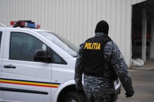 Perchezitii in Timis si in alte doua judete. Politistii, pe urmele unor indivizi banuiti de contrabanda