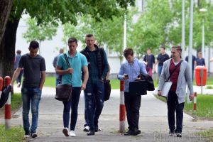 Centru de învăţare, la Universitate: Studenţii orădeni vor primi online cursurile