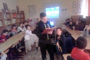 FOTO: Activităţi comune ale Școlilor Gimnaziale ,,Singidava” şi ,,Iosif Pervain” din Cugir dedicate Zilei Mondiale a Francofoniei