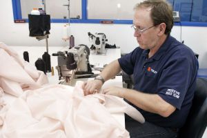 Se caută 735 de oameni pentru angajare în două fabrici. Una e la Sibiu