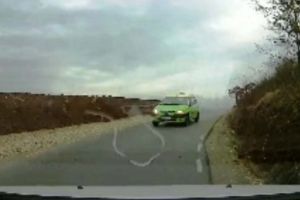 Cum a apărut curba morţii de pe Orăştie – Romos. Traseul drumului comunal 48 Romos – Orăştie a fost modificat din cauza unor izvoare