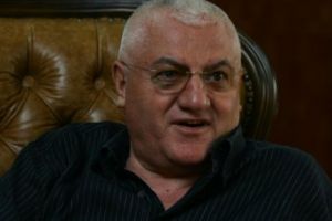 Bătaie între un miliţian şi un securist. Staicu şi Neţoiu s-au umplut de sânge, apoi au încheiat afacerea