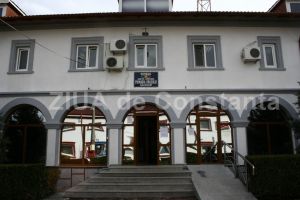 Primaria Orasului Navodari scoate la concurs mai multe posturi vacante. Ce conditii trebuie indeplinite